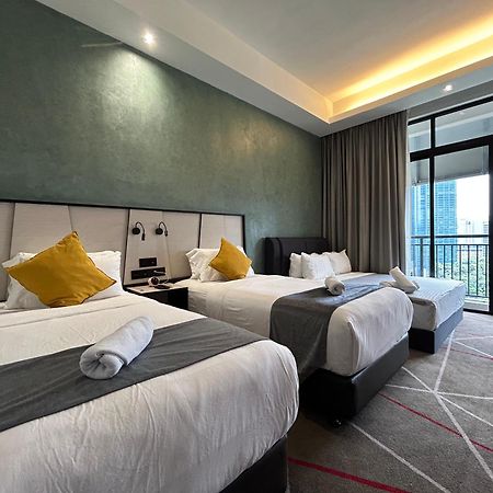 קואלה לומפור #23 Kl Towel View Twin Bed Suites @ Infinity Pool מראה חיצוני תמונה